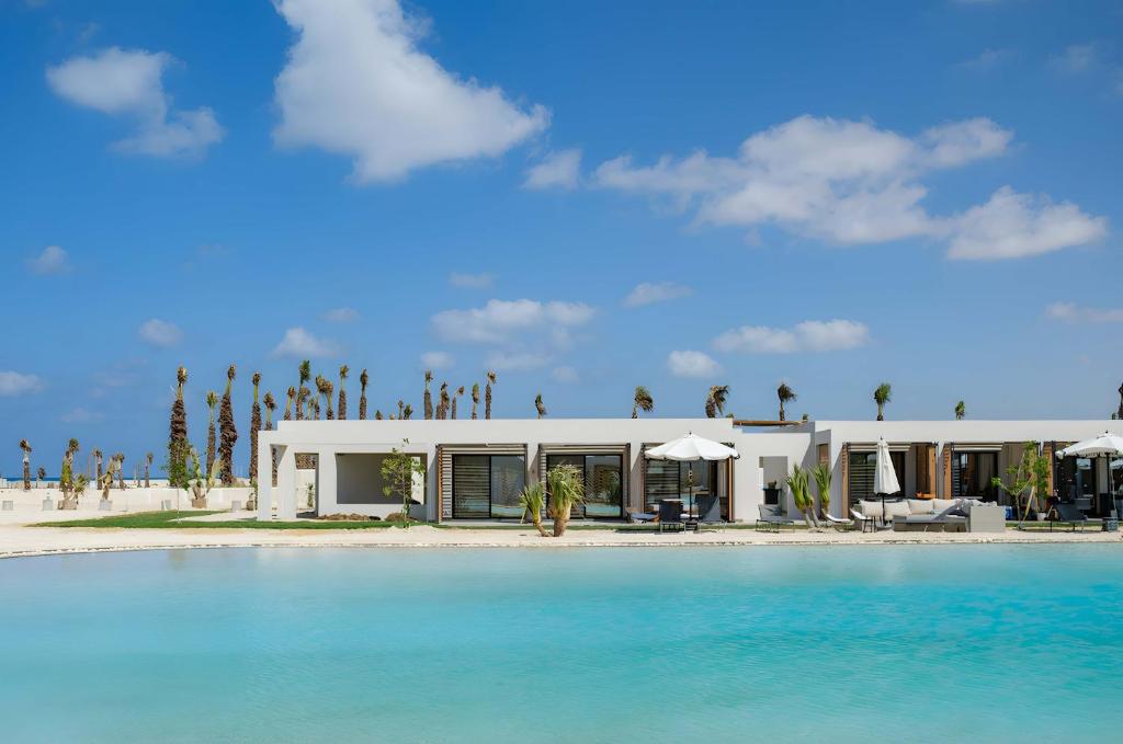 Hacienda White